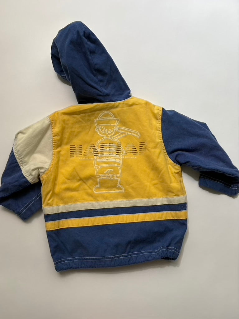 regenjas NAFNAF (maat 98)