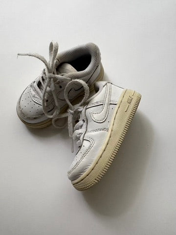 Nike Air schoentjes (20/21)