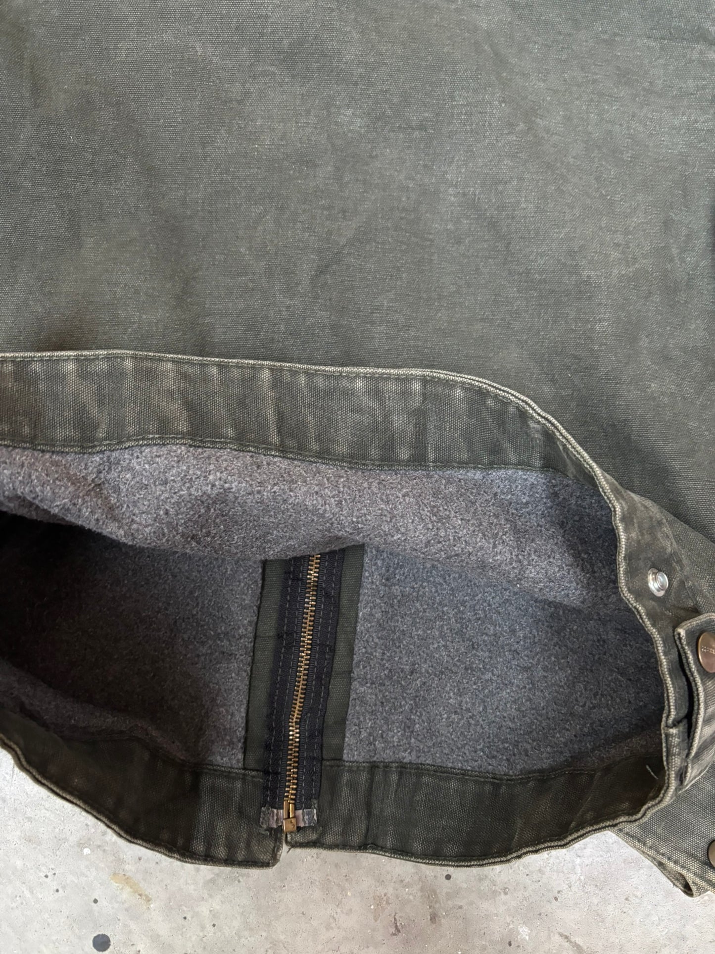 kaki detroit jacket carhartt (14 jaar- XS)