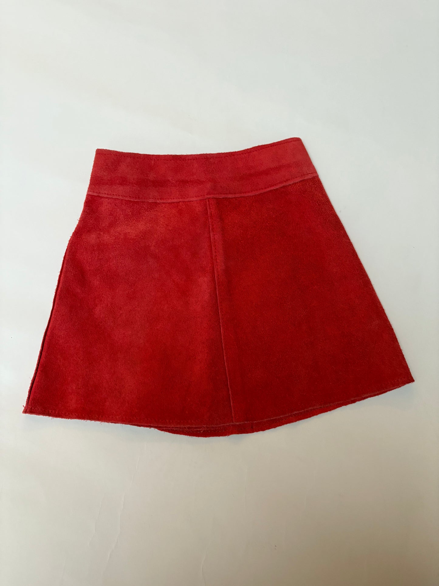 suede rokje (3/4 jaar)