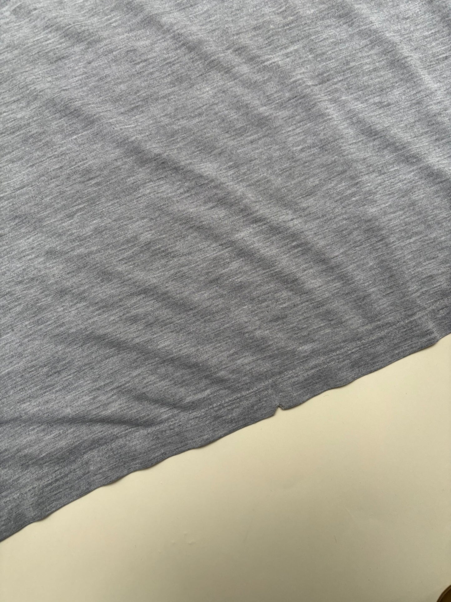 NAF NAF T grijs (M/L)