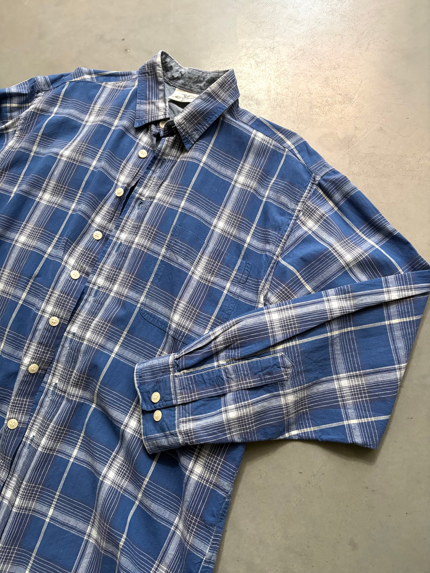 blauw hemd met ruitjes (S-L)
