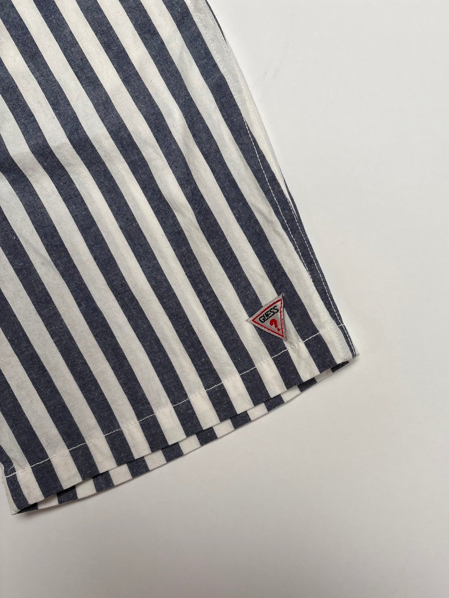 Guess short strepen (5/7 jaar)