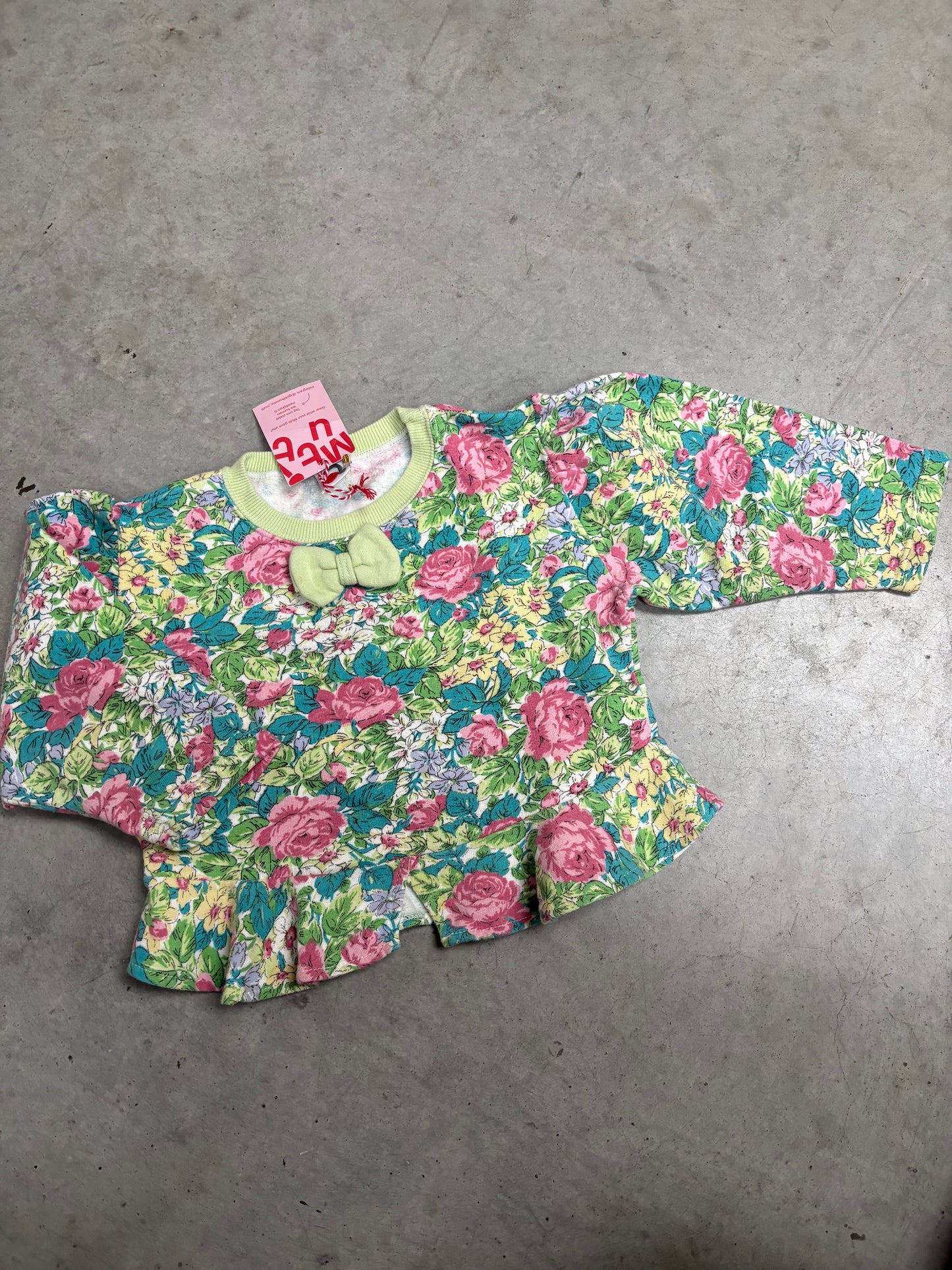 sweater bloemen (3/4 jaar)