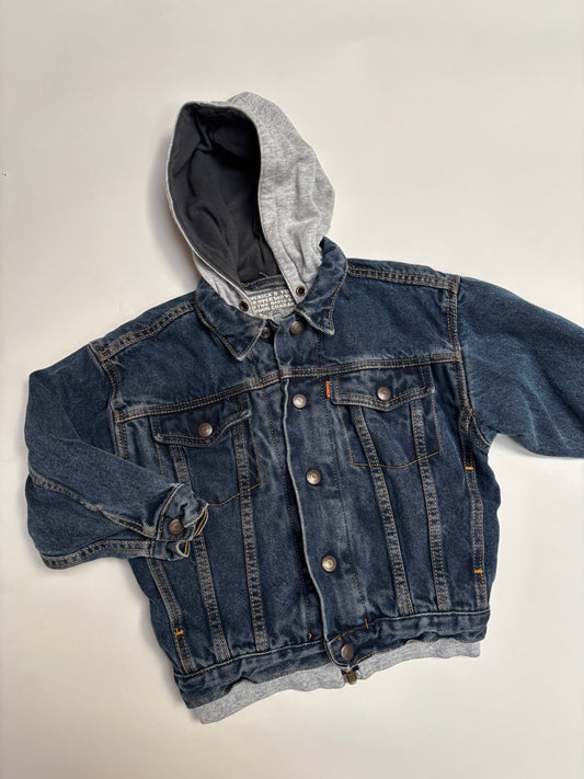 Hoodie/jeansjas Levi’s (4 jaar)