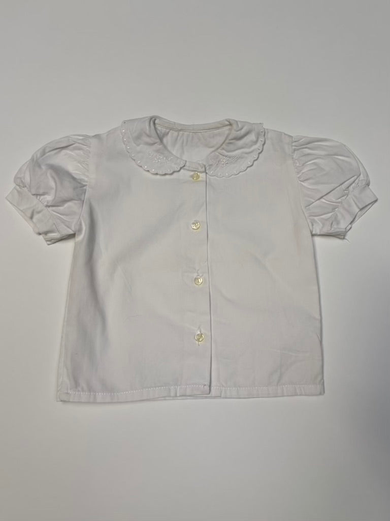 wit bloesje baby (3/6 mnd)