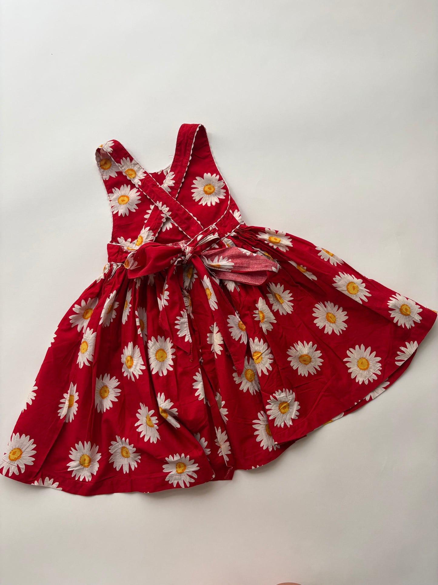 jurkje bloemen (maat 104/110)