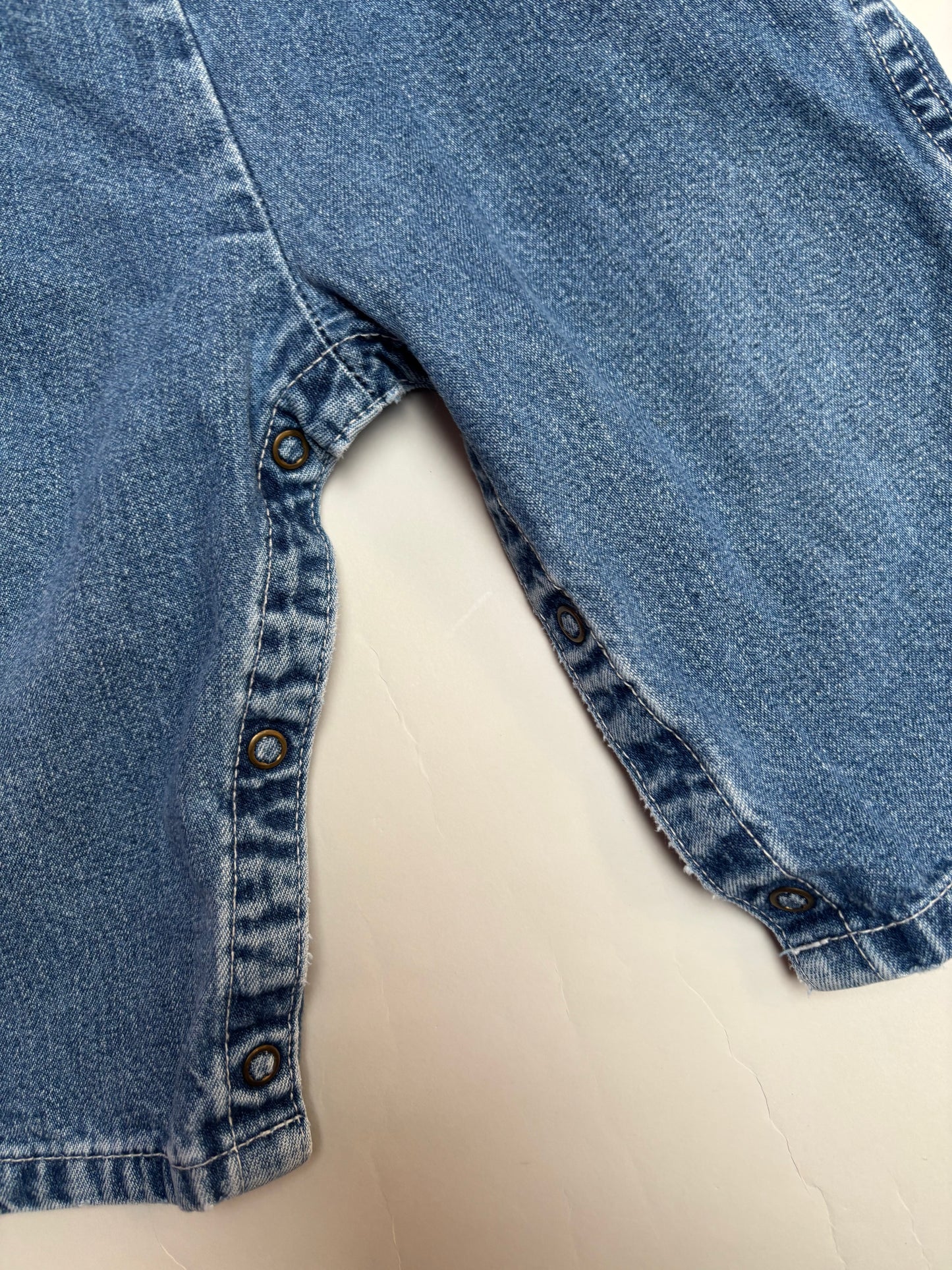 oshkosh salopette jeans (18 mnd)
