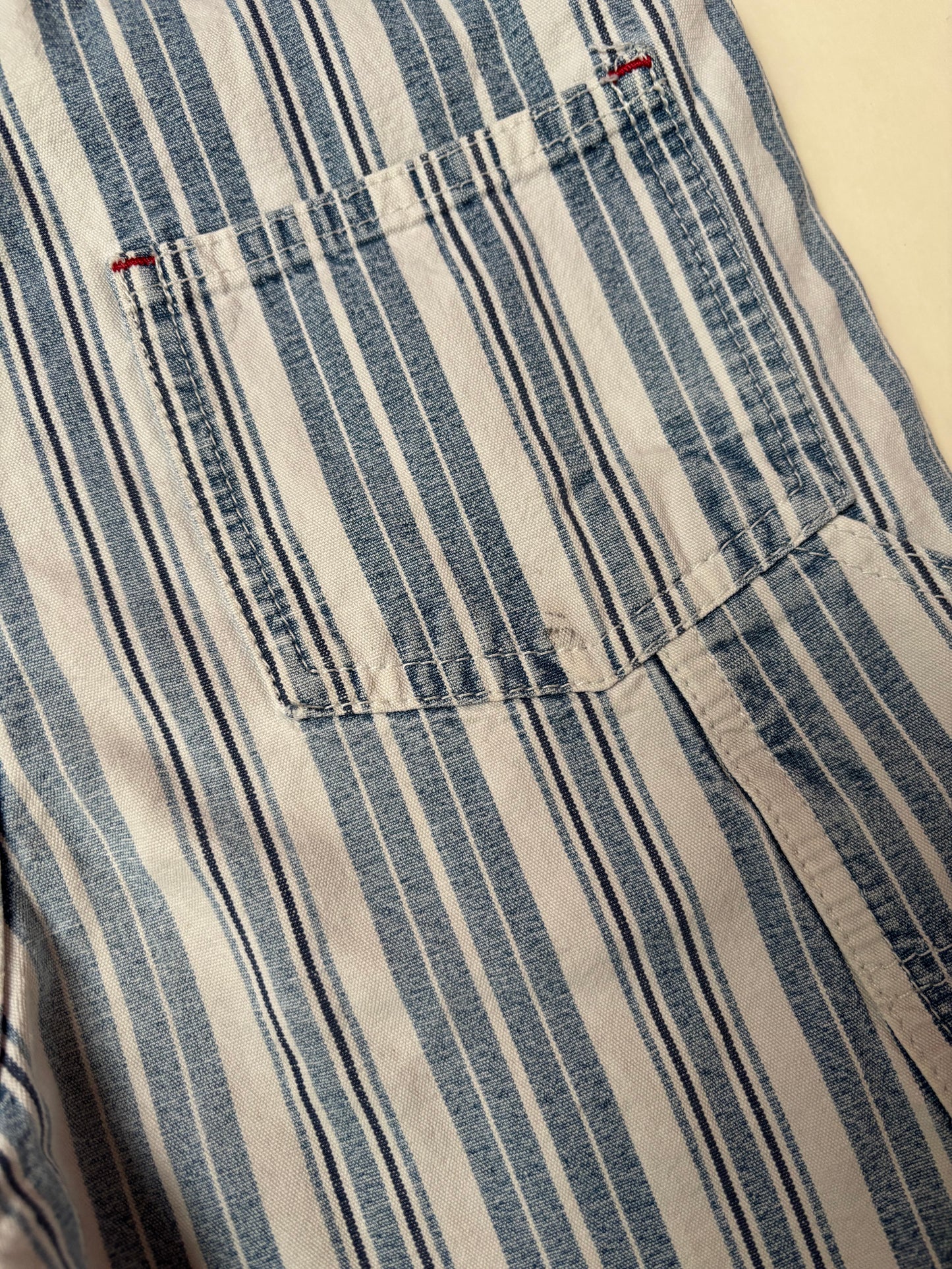 Shortall oshkosh (4/5 jaar)