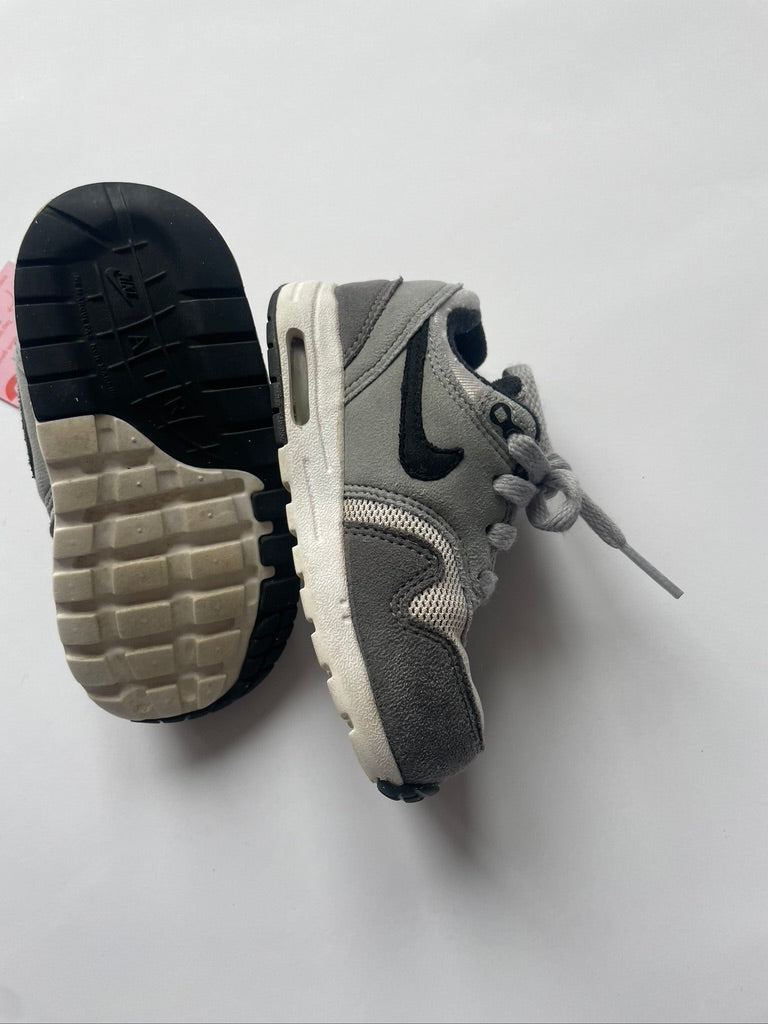 Nike Airmax (Maat 23,5)